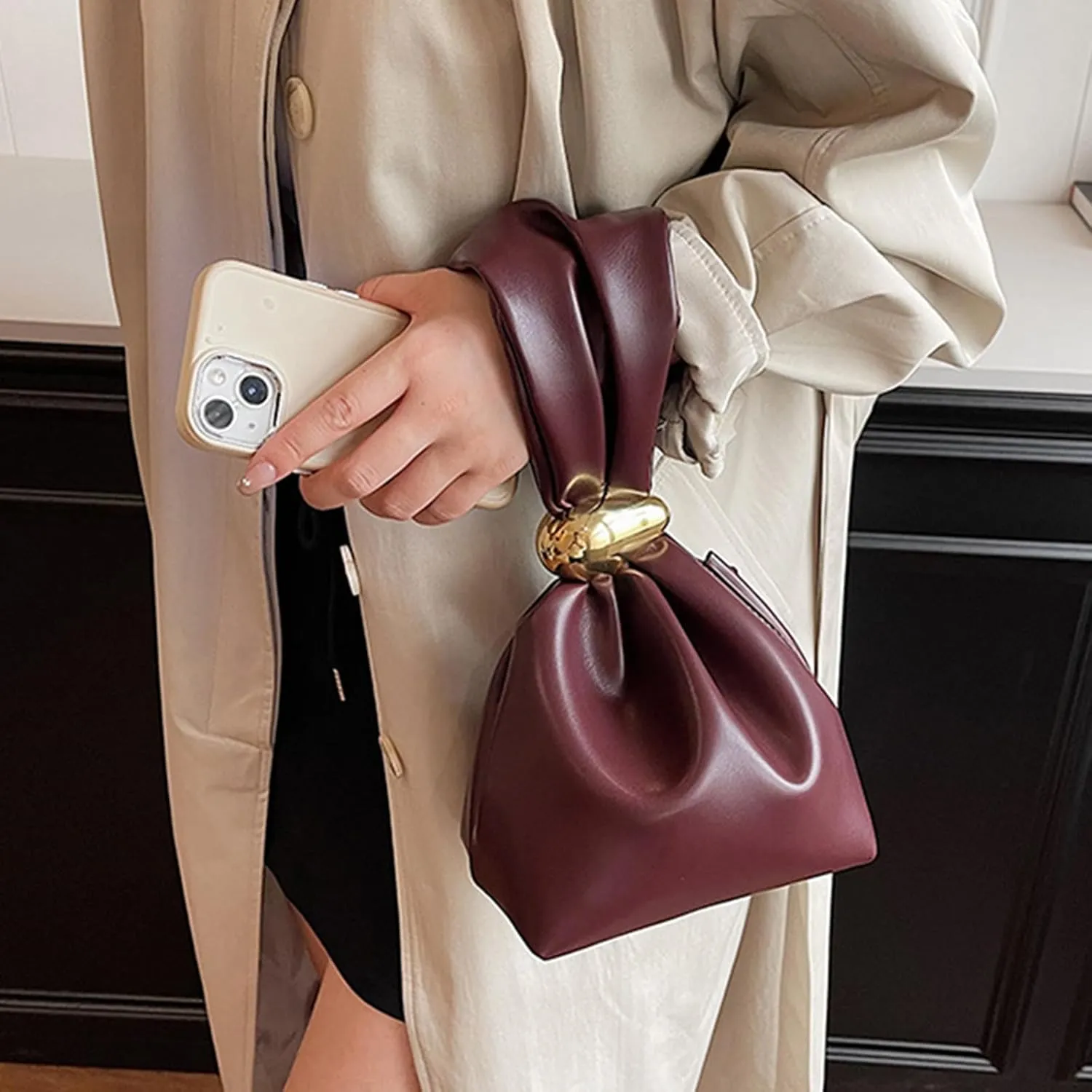 Burgundy Wristlet Purse for Women Lightweight PU Leather Small Handbag Wristlet Pouch Bag for Daily Use